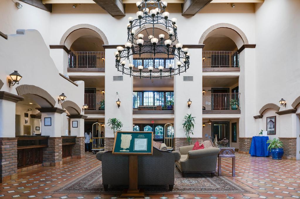 Buena Park Grand Hotel & Suites Esterno foto