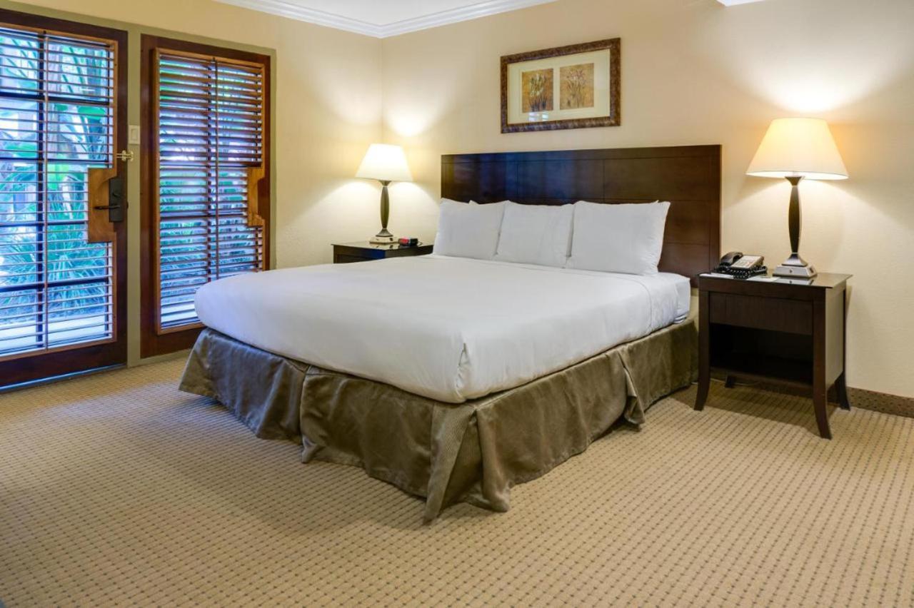 Buena Park Grand Hotel & Suites Esterno foto