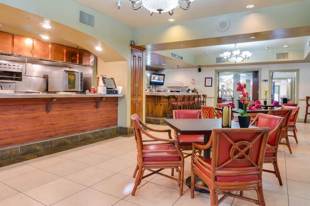 Buena Park Grand Hotel & Suites Esterno foto