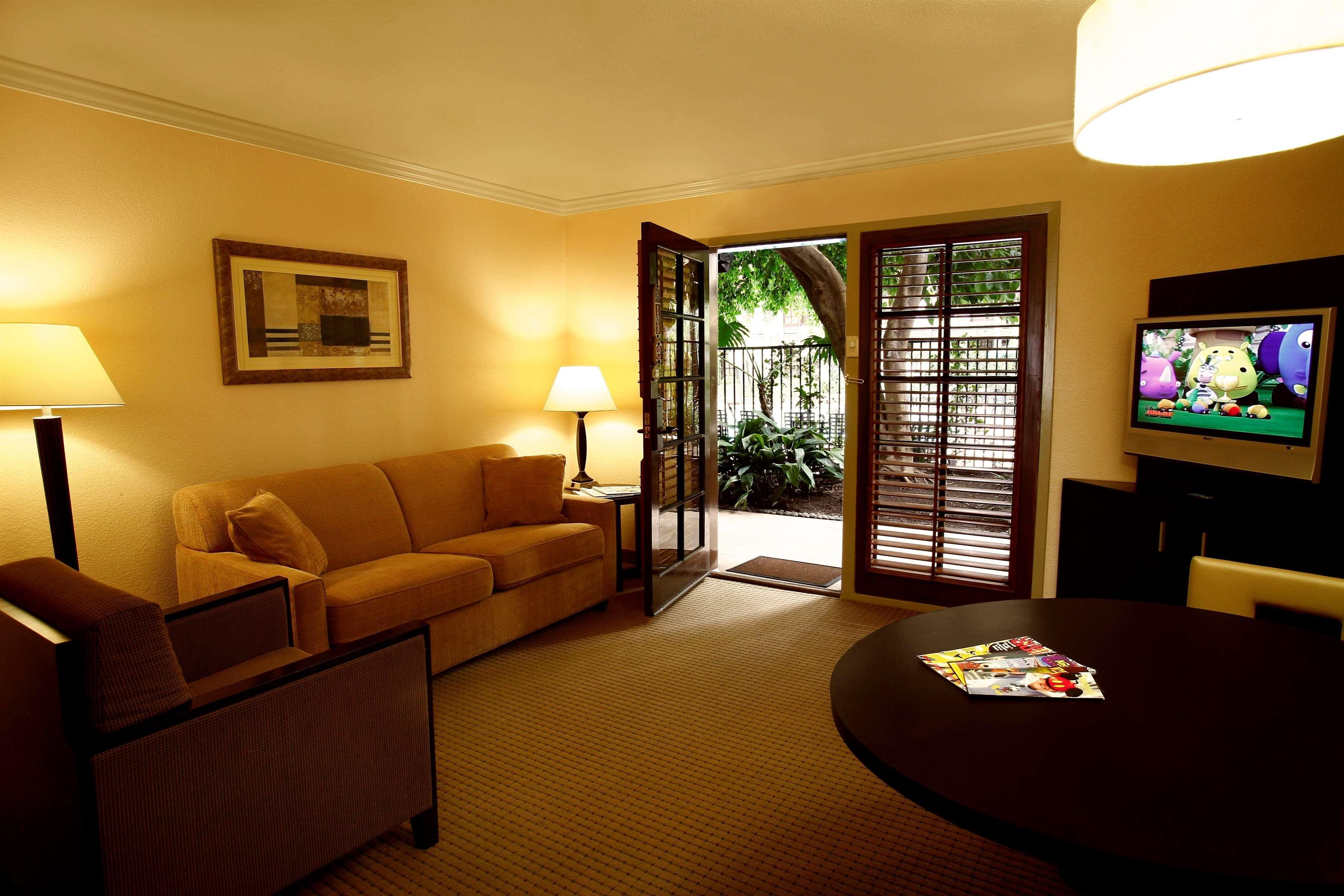 Buena Park Grand Hotel & Suites Esterno foto