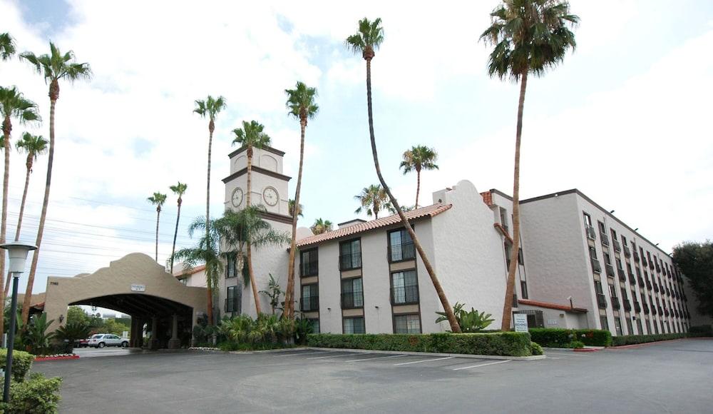 Buena Park Grand Hotel & Suites Esterno foto