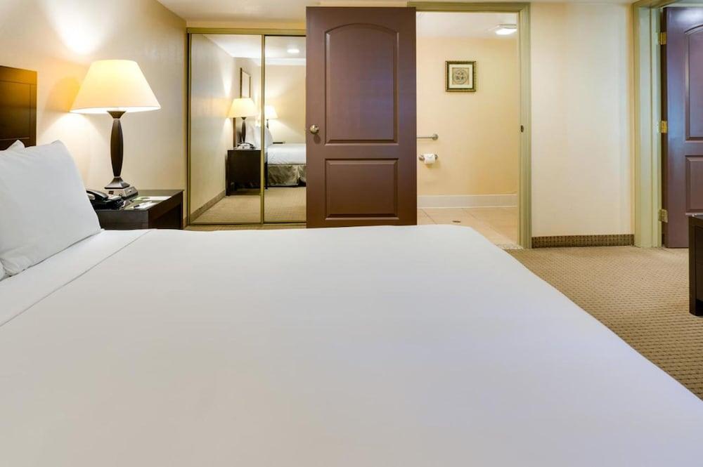 Buena Park Grand Hotel & Suites Esterno foto